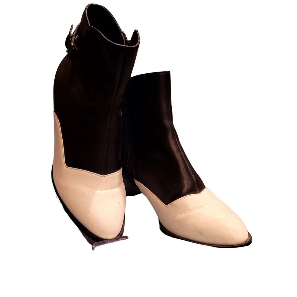 Midnight Velvet Size 8 Black & White Boots bootie 2.5" Block Heel Faux Leather